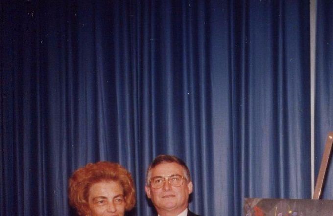 28 GENNAIO 1997 - PALAZZO COMUNALE DI NEW ORLEANS - CERIMONIA DEL GEMELLAGGIO. DA SIN.: SIGNORA LUISA MAGLIOCCHETTI, BRUNO MAGLIOCCHETTI, SINDACO DI ISOLA DEL LIRI, ALVIN BATISTE E GIANNI BLASI